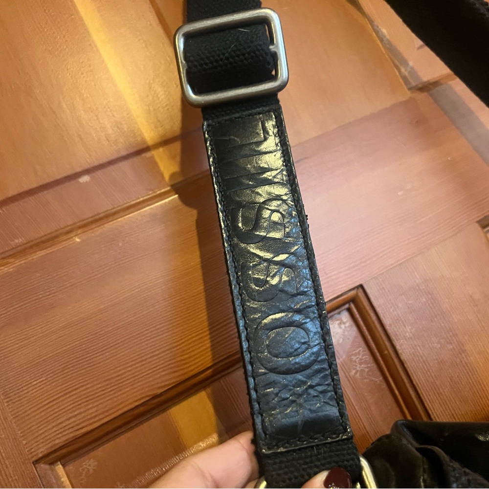 Fossil Shiny Black Leather Messenger Bag - Picture 3 of 14
